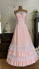 Load image into Gallery viewer, Stunning 1980’s Vintage Pink Lace and Taffeta Strapless Dream Dress
