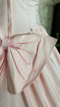 Load image into Gallery viewer, Stunning 1980’s Vintage Pink Lace and Taffeta Strapless Dream Dress
