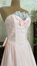 Load image into Gallery viewer, Stunning 1980’s Vintage Pink Lace and Taffeta Strapless Dream Dress
