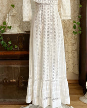 Load image into Gallery viewer, Antique 1900’s Edwardian White Eyelet Lace Dress
