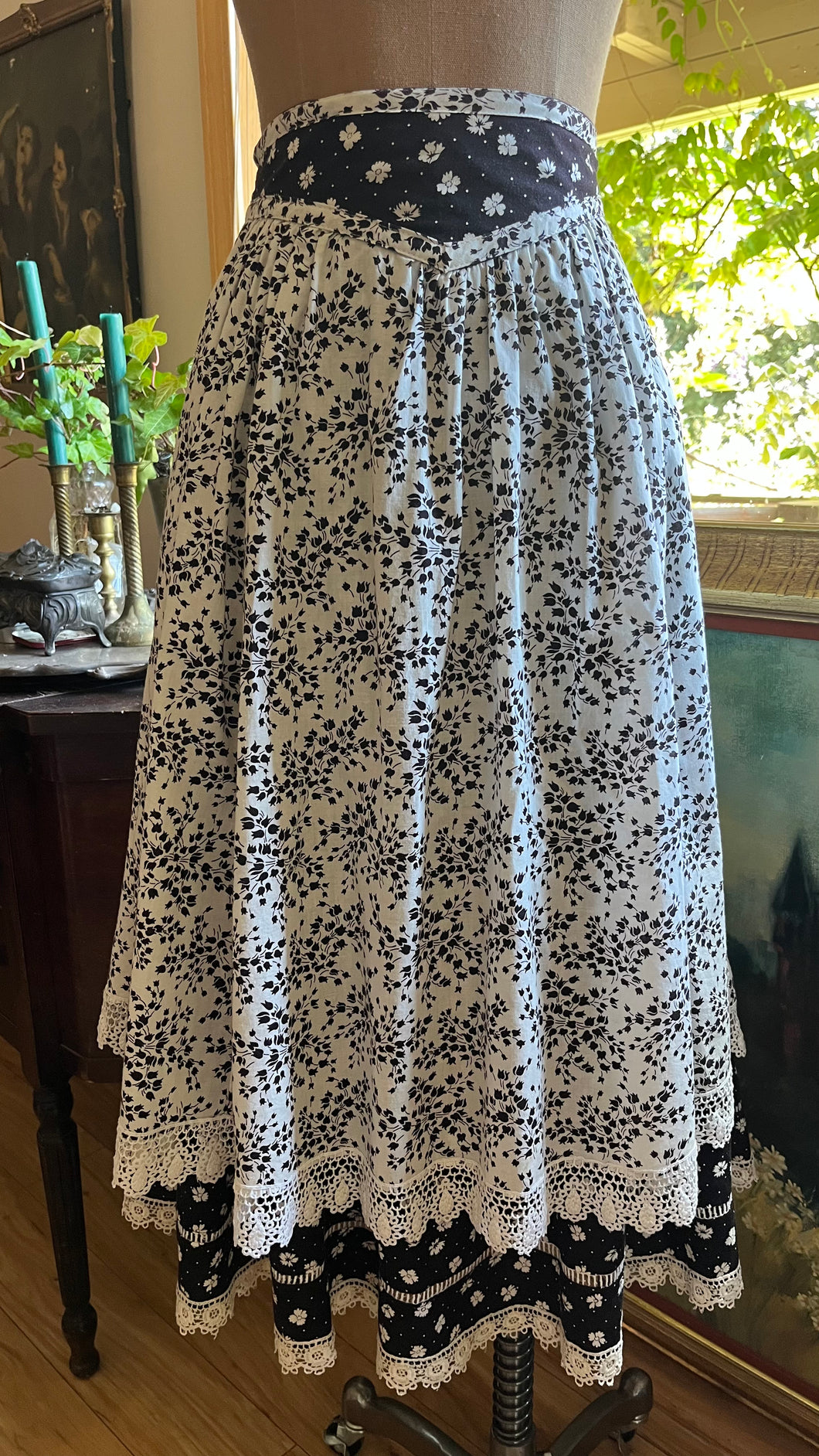 Unusual 1980’s Vintage Black and White Calico Double Layer Yoked Skirt by Jessica McClintock