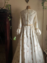 Load image into Gallery viewer, Authentic 1960&#39;s vintage Ivory Flocked Poplin black label medieval Gunne Sax dress
