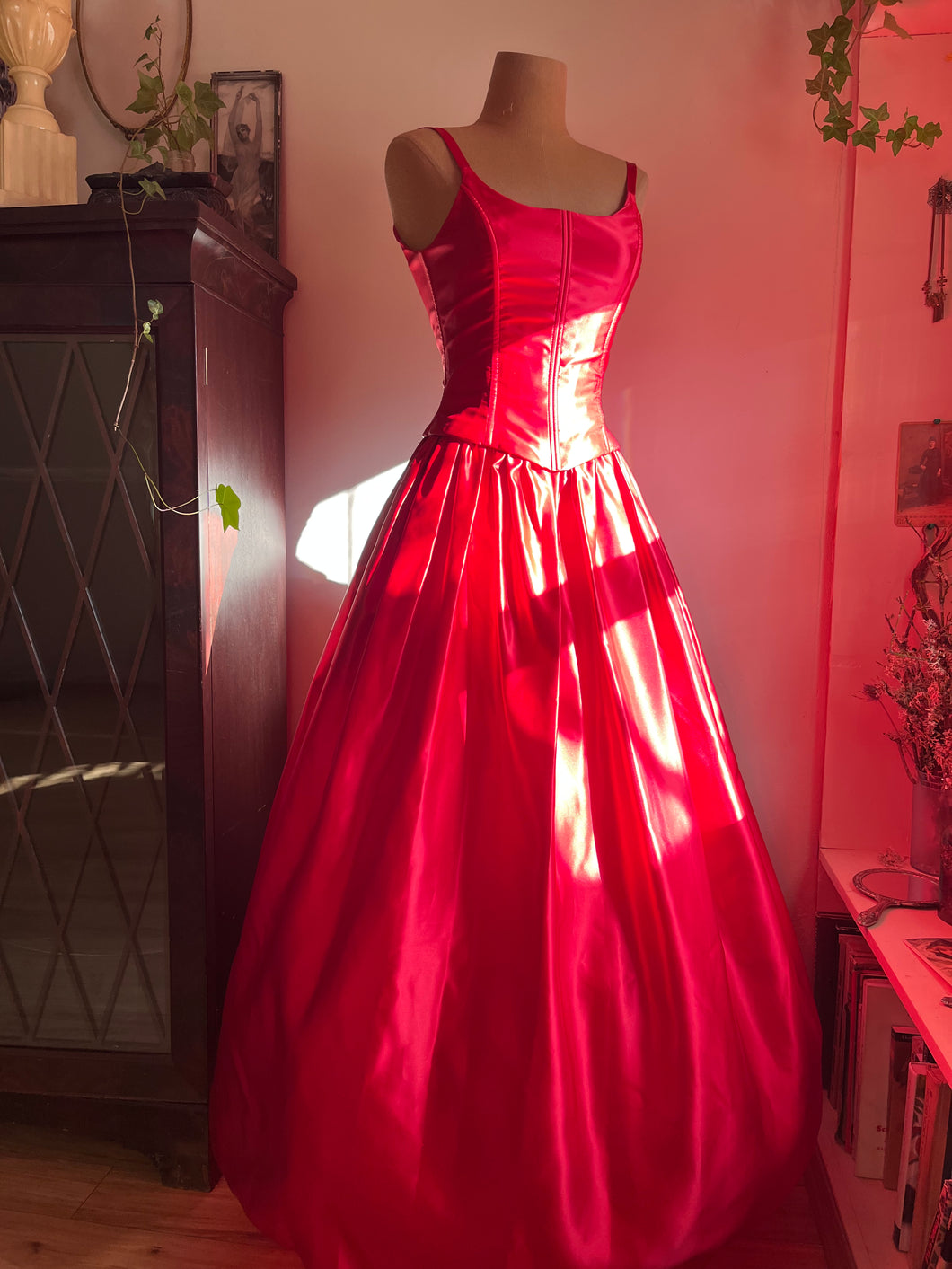 Authentic 1990’s vintage Red Satin Gunne Sax Maxi Dress