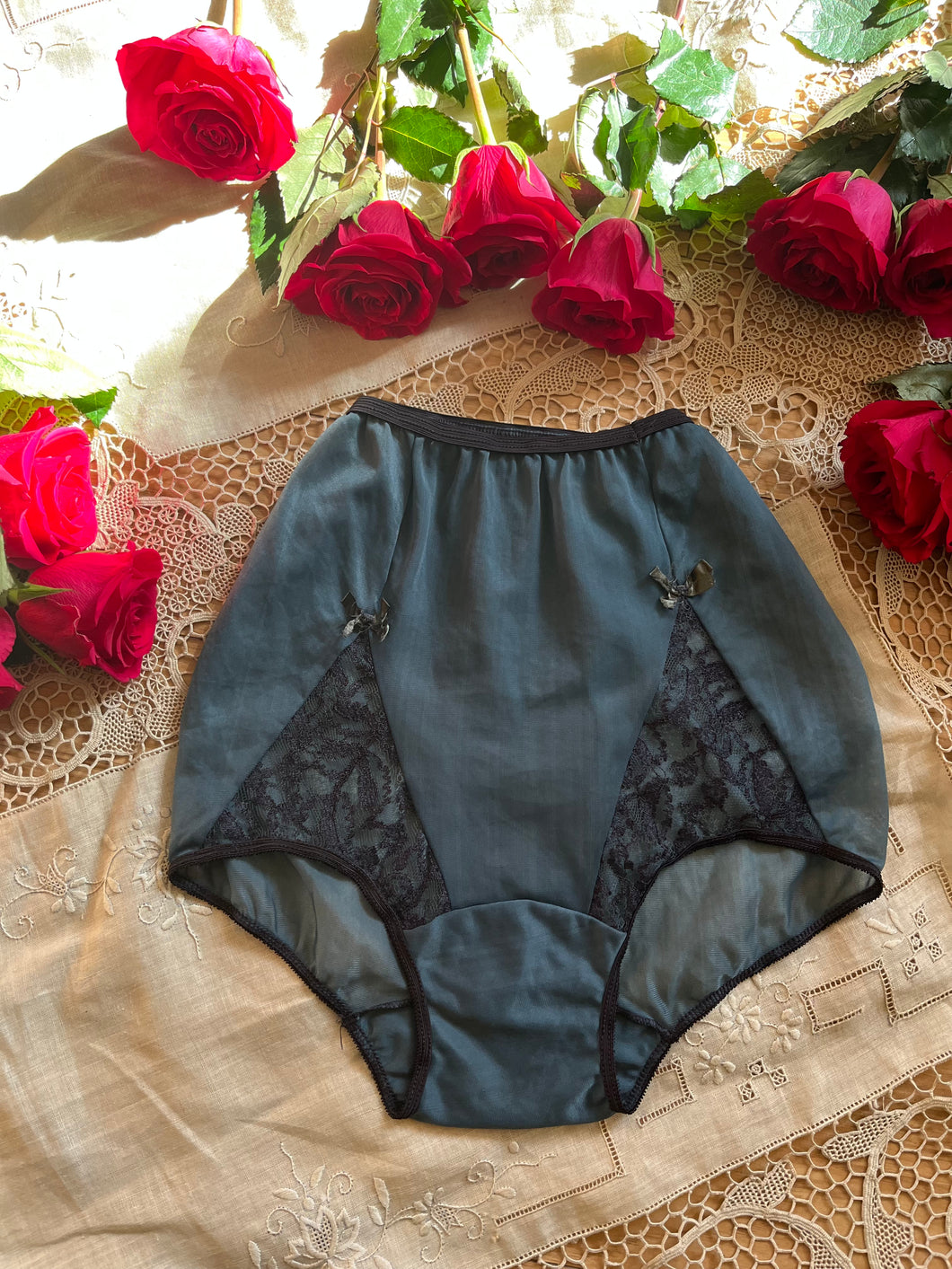 Hand Dyed 1940’s Vintage Plymouth Nylon And Lace Granny Panties