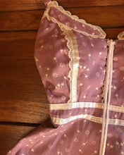 Load image into Gallery viewer, Authentic 1970&#39;s vintage Mauve pink calico Gunne Sax sundress
